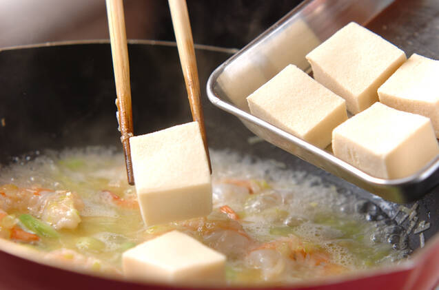 エビのバター炒め煮の作り方の手順3