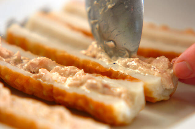 ツナ詰めちくわの作り方の手順2