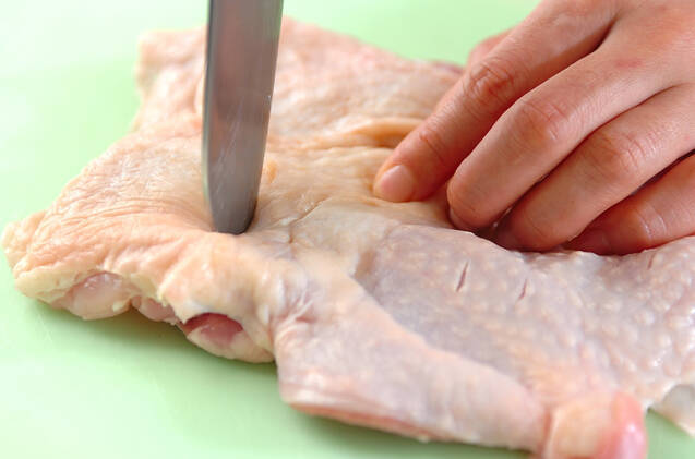 パリパリ！油淋鶏 香味ダレで食欲アップ 簡単時短のやみつきレシピの作り方の手順1