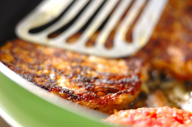 スタミナバーグ丼の作り方の手順1