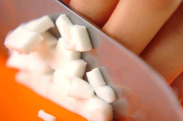 ハンペン入り卵焼きの作り方の手順1