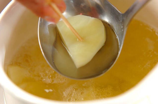 ジャガイモのみそ汁の作り方の手順3