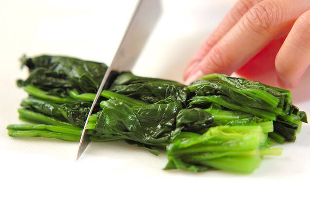 鮭のミルク煮の作り方の手順2