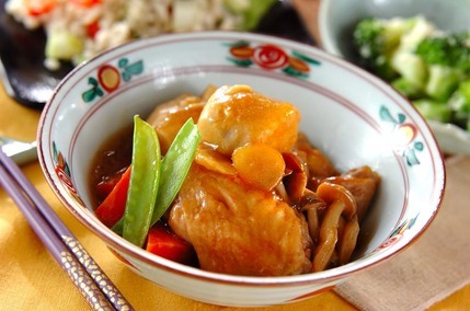 エビ芋と手羽の煮物