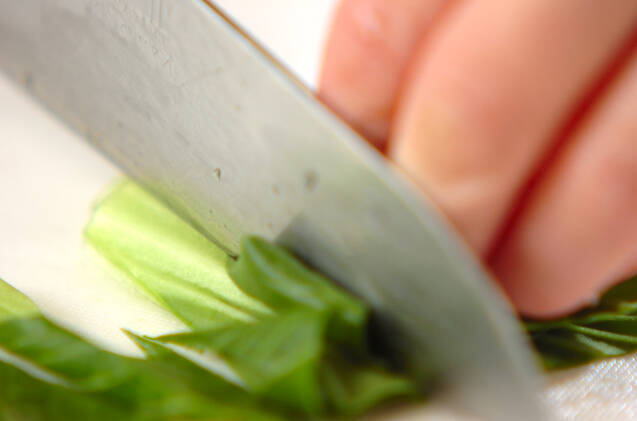 チンゲンサイのゴマ和えの作り方の手順1