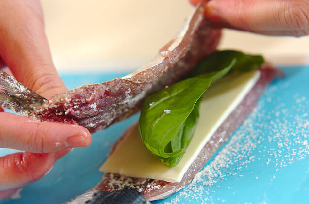 イワシのチーズはさみフライの作り方の手順6