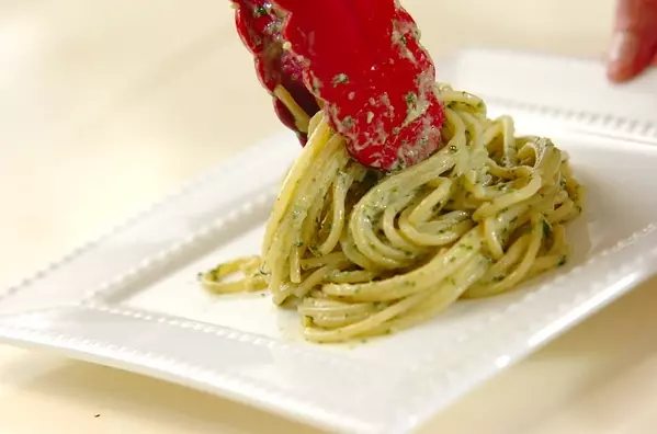 パセリのクリームパスタの作り方3