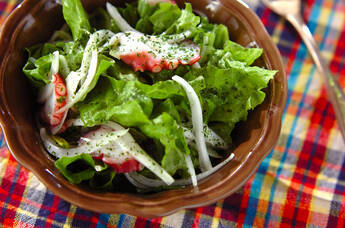 タコと新玉ネギのサラダ