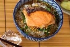 塩鮭茶漬け
