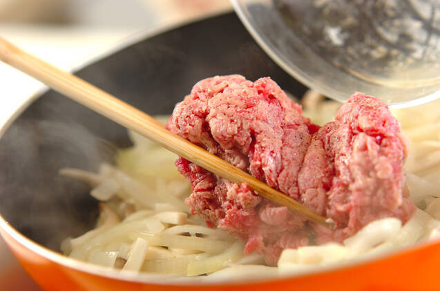 お手軽ビーフストロガノフ 簡単なのに本格派の味わい by中島 和代さんの作り方の手順6