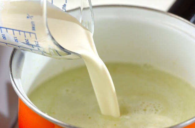 アスパラのスープの作り方の手順4