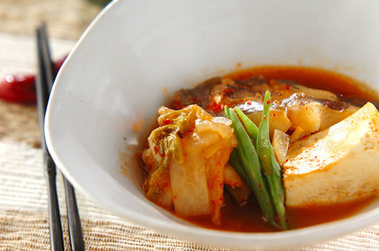 カレイと大根のキムチ煮