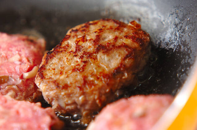 シメジ入りハンバーグの作り方の手順4