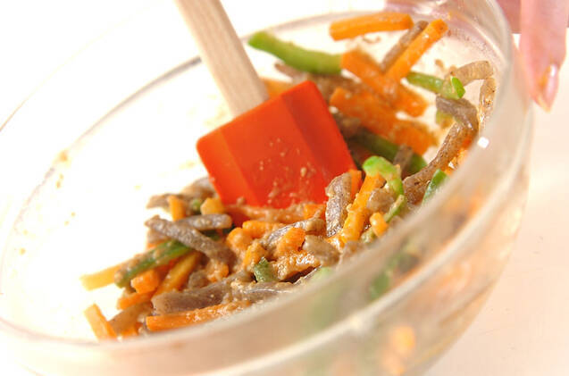 ニンジンのゴマ酢和えの作り方の手順6