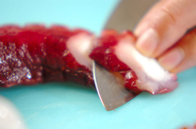 タコと豆のニンニク炒めの作り方の手順1