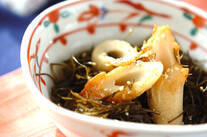 切り昆布とちくわの煮物