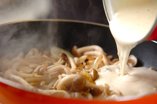 チキンソテー・クリームソースの作り方の手順8