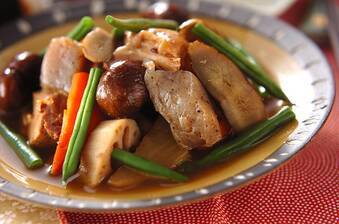 鶏肉と栗の煮込み