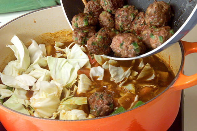 肉団子入り野菜カレーの作り方の手順5