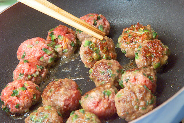 肉団子入り野菜カレーの作り方の手順4