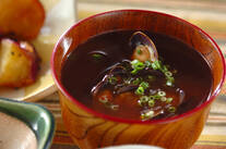 シジミの赤出し