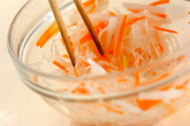 大根とニンジンのレモン酢の物の作り方の手順3