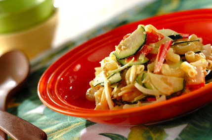 ズッキーニのカレーサラダパスタ