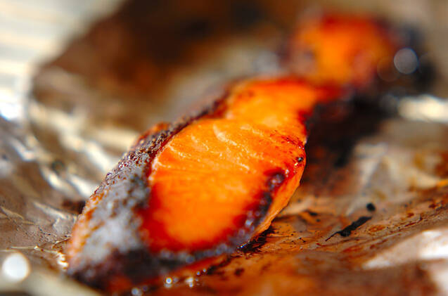 鮭のみそ漬け焼きの作り方の手順2