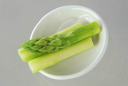 塩ゆでアスパラ