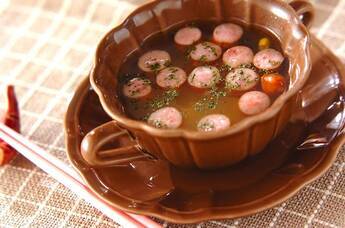 押し麦とソーセージのスープ