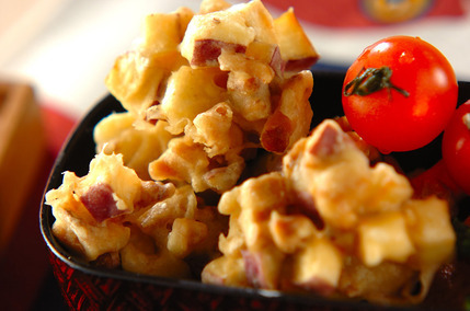 サツマイモとクルミの天ぷら