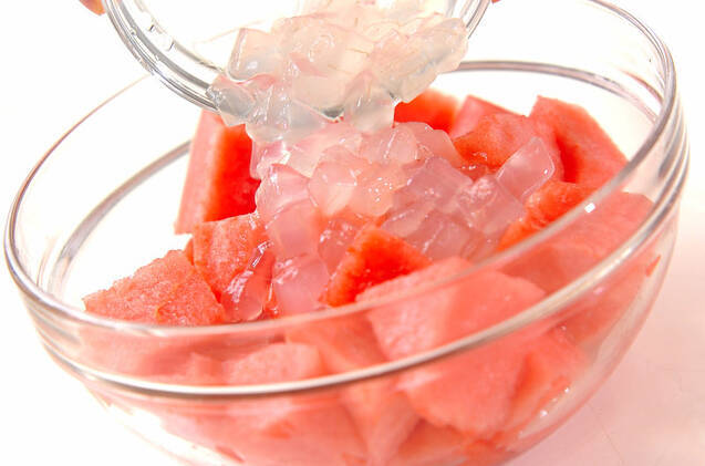 スイカのデザートの作り方の手順2