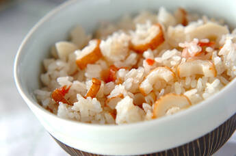 ちくわと梅の炊き込みご飯