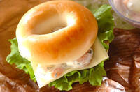 ベーグルサンドイッチ