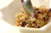玄米を使った和風チャーハンとワカメスープの作り方6