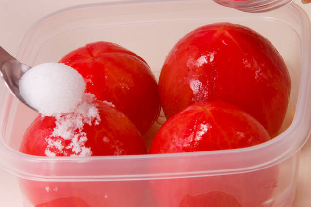 冷製デザートトマトの作り方の手順2
