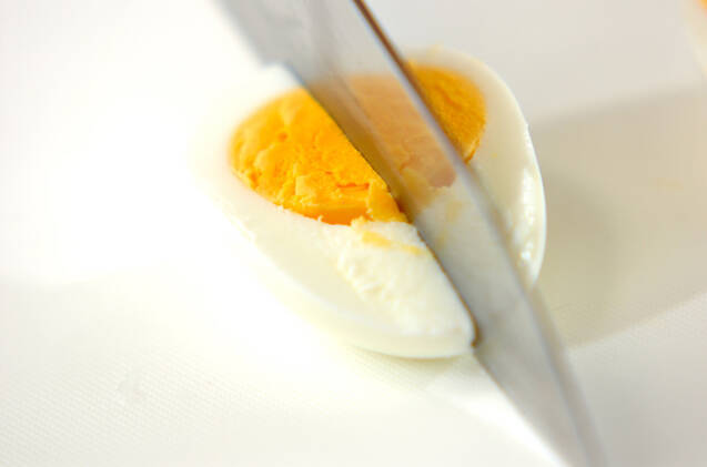 カリフラワーと卵のサラダの作り方の手順2