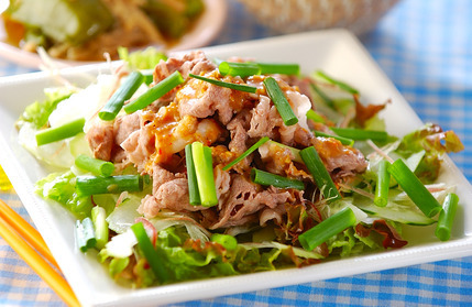 冷牛シャブサラダ