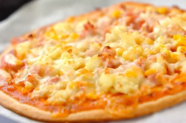 手作りピザ ベーコンポテト おうちで簡単子ども喜ぶ by保田 美幸さんの作り方3