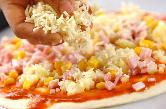 手作りピザ ベーコンポテト おうちで簡単子ども喜ぶ by保田 美幸さんの作り方の手順2