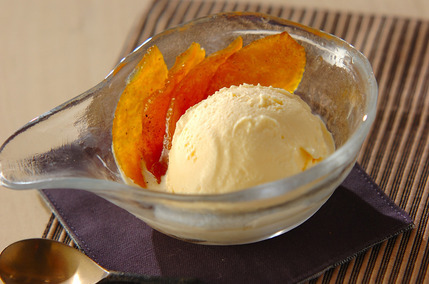ユズのコンポートアイス添え
