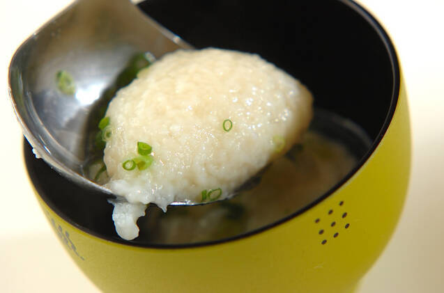落とし大和芋のスープの作り方の手順3