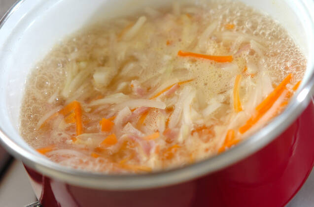 大根と落とし卵のスープの作り方の手順4