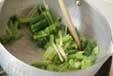 カブの葉スープの作り方の手順5