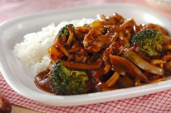 豚肉の薄切りでハッシュドポーク