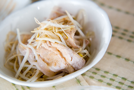 豚肉とモヤシのレンジ蒸し