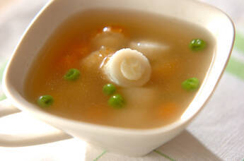 チーズ入りちくわのスープ