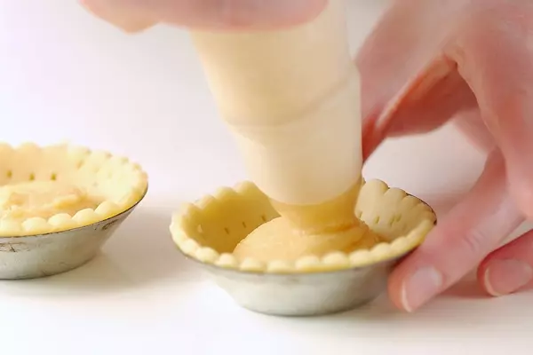 本格手作り！イチゴのプチタルト by 井手田 幸さんの作り方10