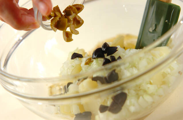 ポテトとオリーブのサラダの作り方の手順7