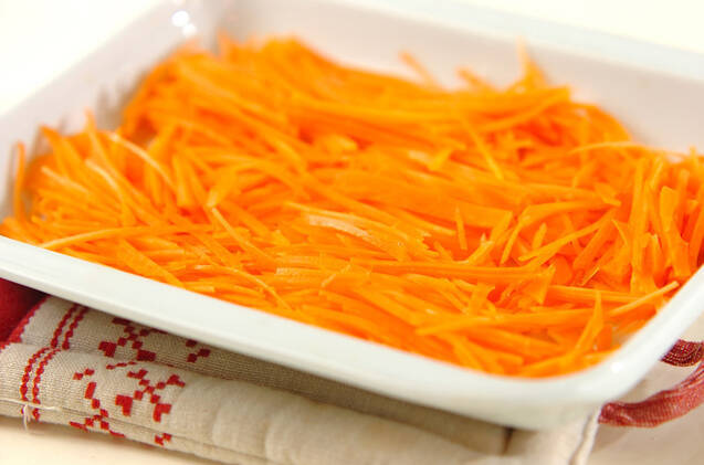 ニンジンのオレンジサラダの作り方の手順3